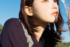 海角披风少年与妈妈的温情故事：亲情与成长的交织